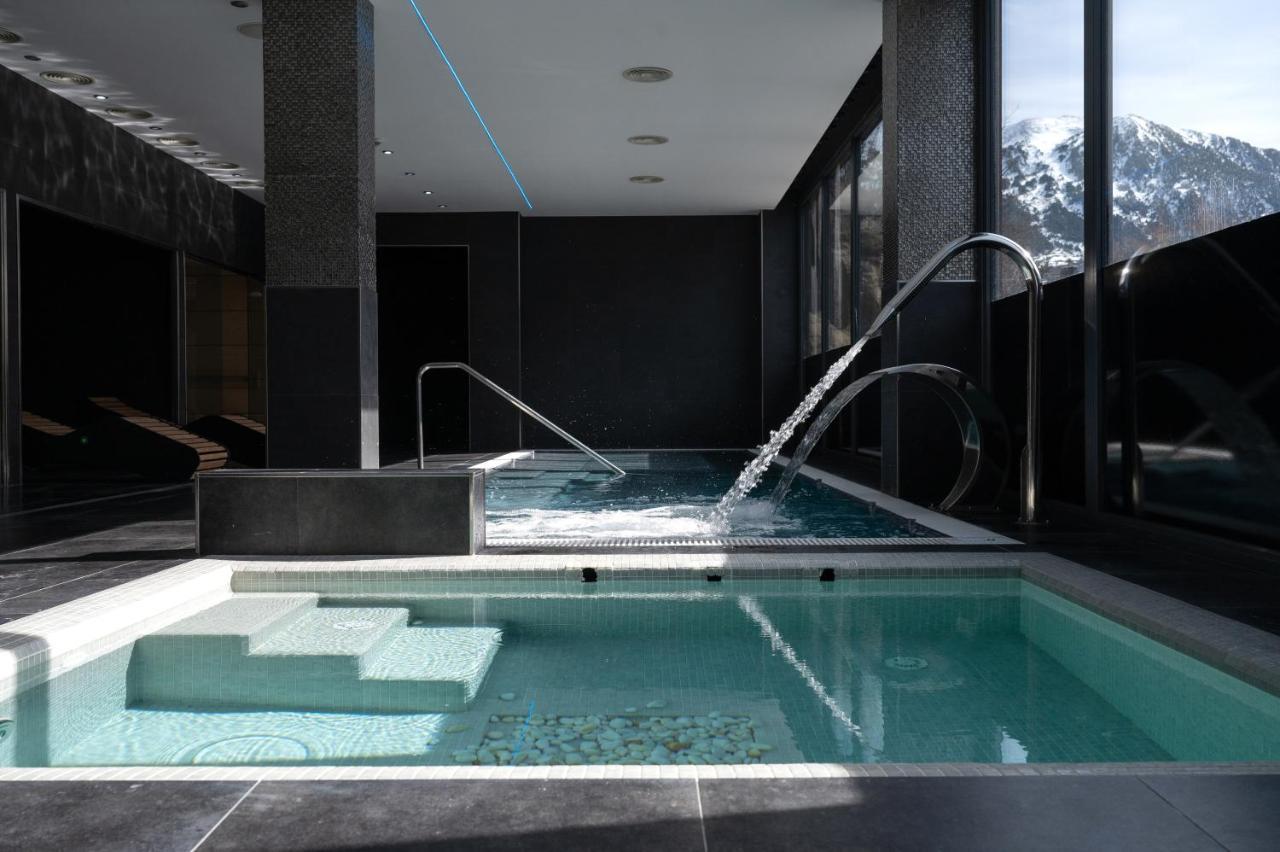 El Tarter The Mirror & Spa Luxury Apartments Ngoại thất bức ảnh
